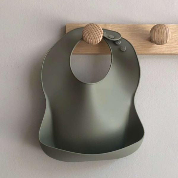 Nok Nok Σαλιάρα Σιλικόνης Nino (Sage)