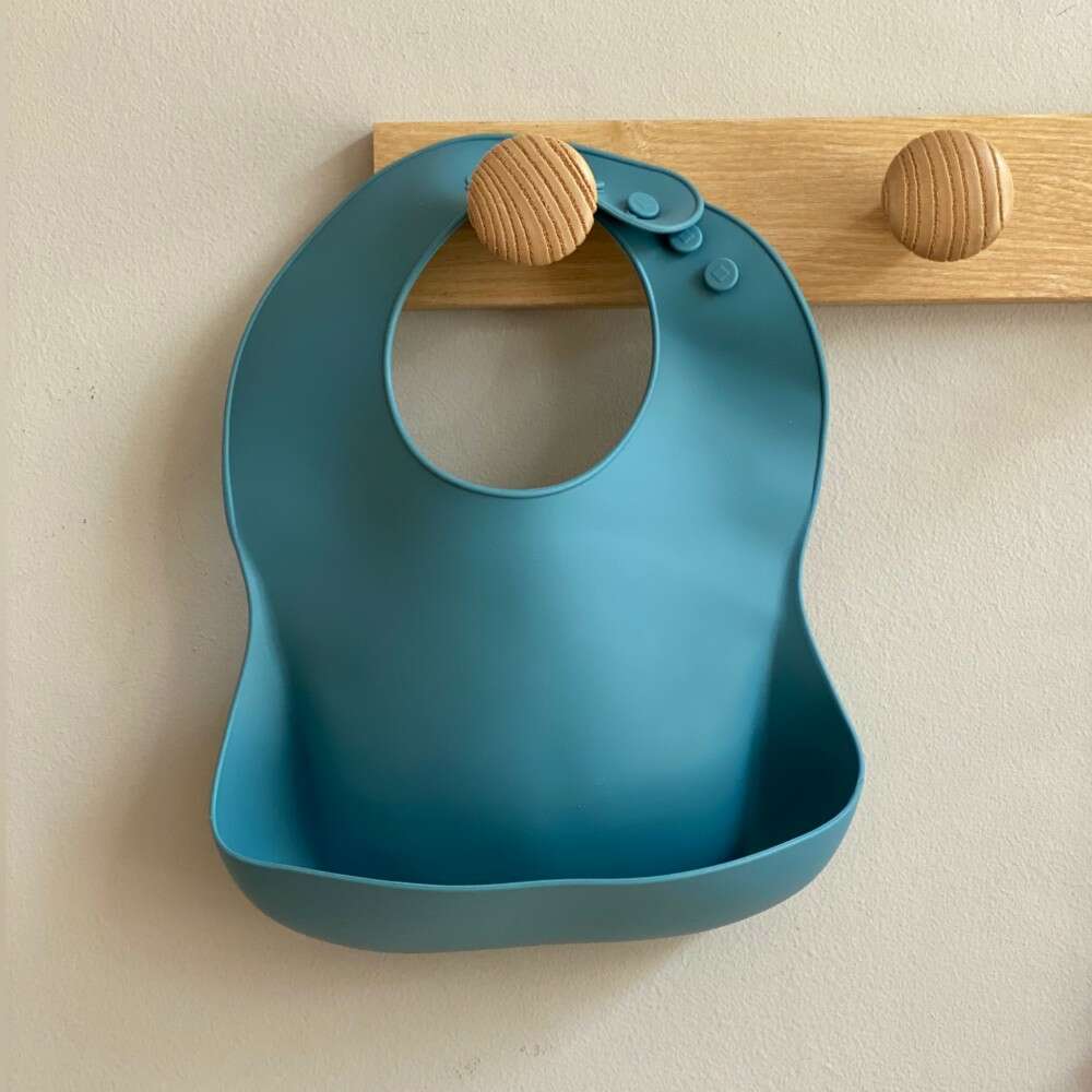 NokNok Σαλιάρα Σιλικόνης Nino (Smoke Blue)