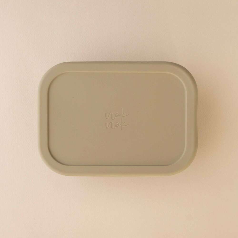 NokNok Φαγητοδοχείο Σιλικόνης με 3 χωρίσματα 800ml (Sage)