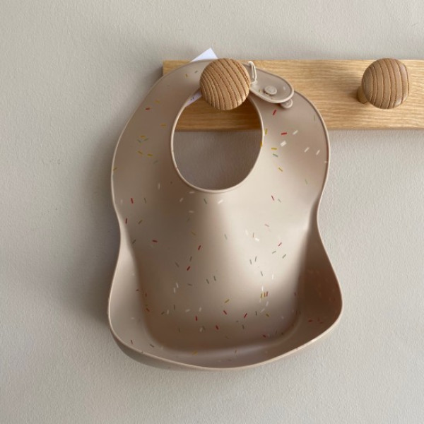 Nok Nok Σαλιάρα Σιλικόνης Nino (Confetti Sand)