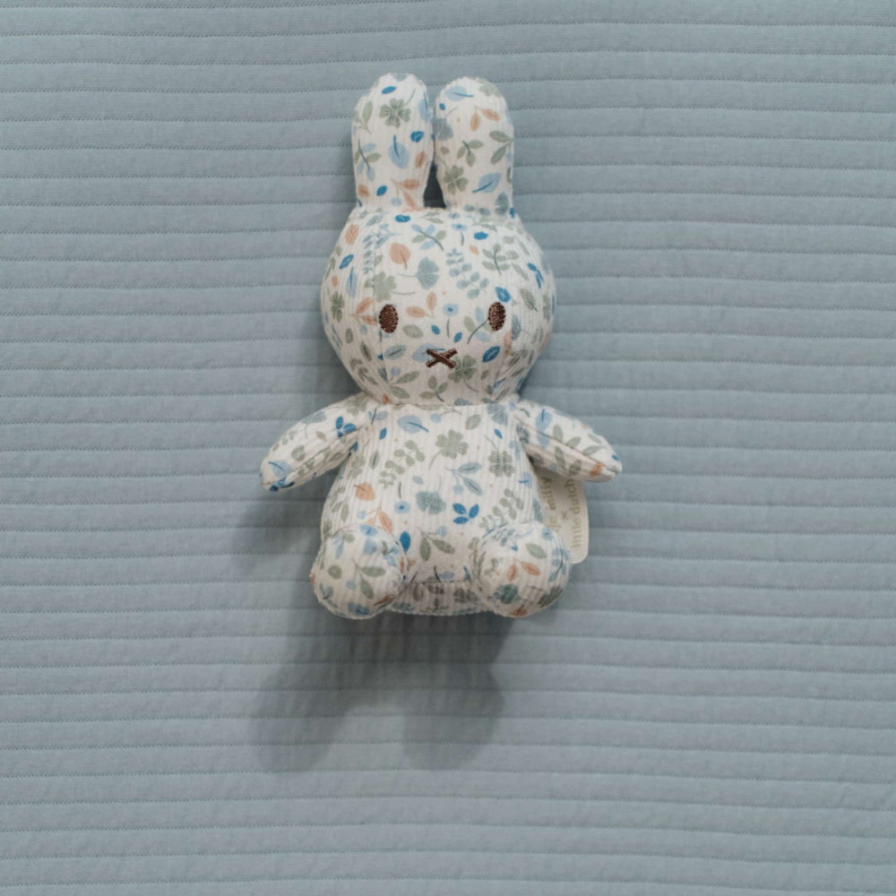 Little Dutch Υφασμάτινο κουκλάκι Miffy Lucky Leaves all over 15εκ. GRS
