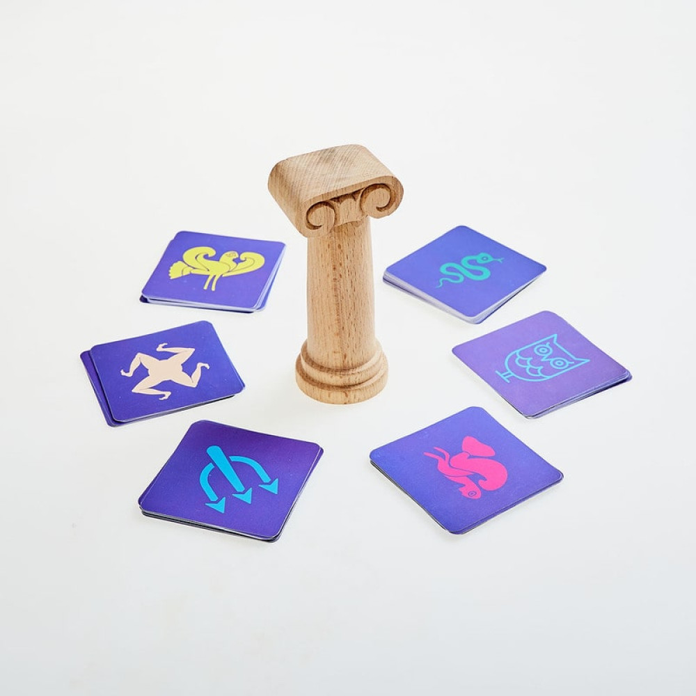 Mygreekgames Επιτραπέζιο Παιχνίδι με Κάρτες και Χειροποίητο Ξυλογλυπτό Anemos