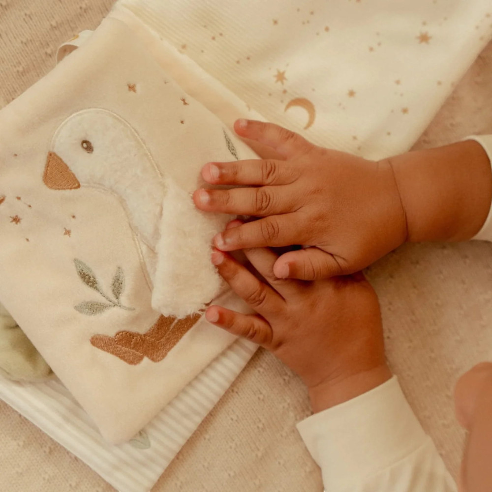 Little Dutch Υφασμάτινο Βιβλιαράκι Δραστηριοτήτων Newborn Naturals