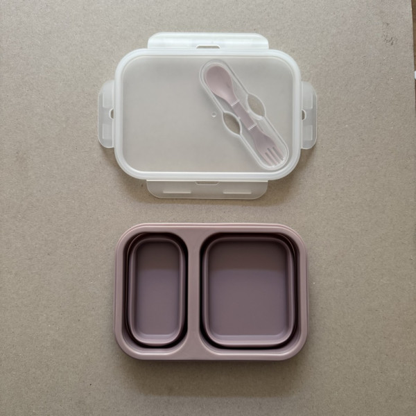 Nok Nok Αναδιπλούμενο Φαγητοδοχείο Σιλικόνης με 2 χωρίσματα και Κουταλοπίρουνο 950ml (Velvet Rose)