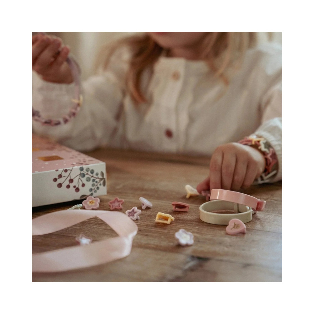 Little Dutch Ημερολόγιο Αντίστροφης Μέτρησης Χριστουγέννων με Δωράκια