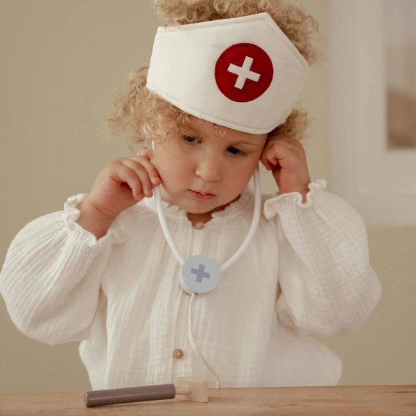 Little Dutch Βαλιτσάκι Γιατρού με Ξύλινα Εργαλεία FSC