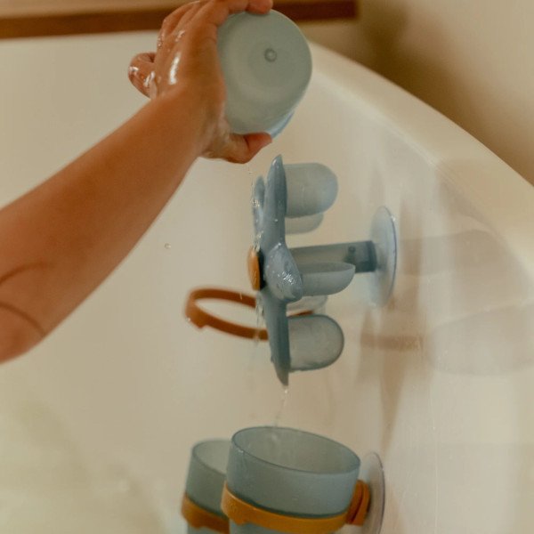 Little Dutch Παιχνίδι Μπάνιου με Κυπελάκια και Αστερία