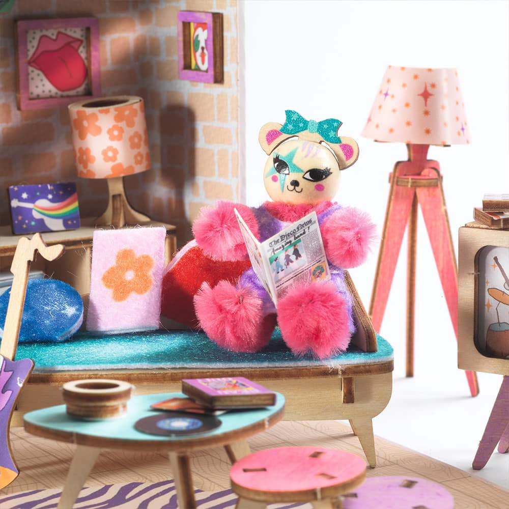 Djeco Diy Kατασκευάζω και Xρωματίζω Kουκλόσπιτο - Bαλιτσάκι "Stella"