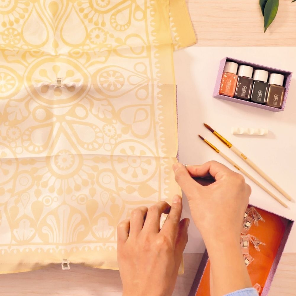 Djeco Atelier 11 - Zωγραφική σε Mετάξι "Πέταλα"