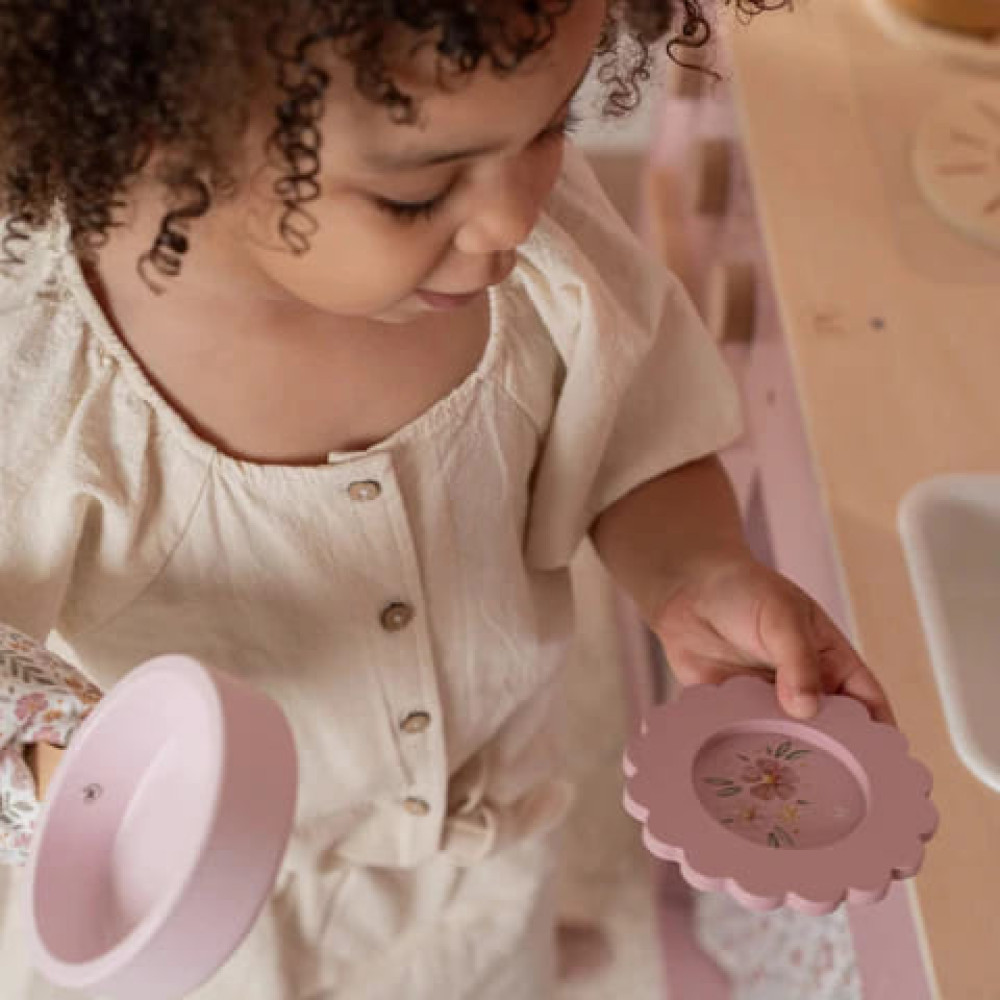 Little Dutch Ξύλινη Κουζίνα με Αξεσουάρ Παιχνιδού Fsc