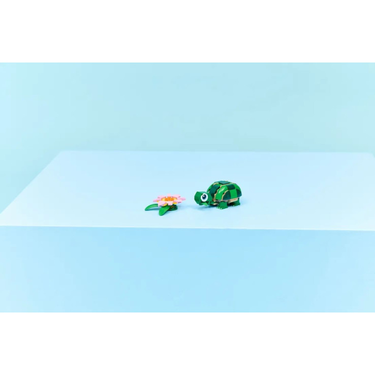 LEGO Creator 3in1 Turtle With A Water Lily Flower (31377)