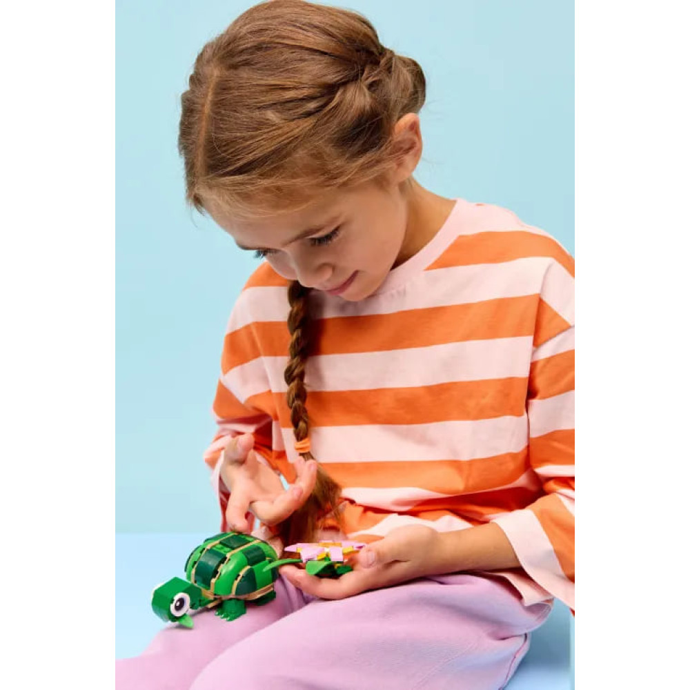 LEGO Creator 3in1 Turtle With A Water Lily Flower (31377)