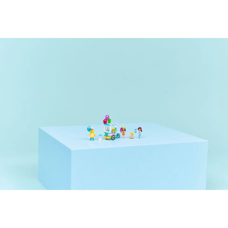 LEGO Friends Ice Cream & Balloon Stand (42692)