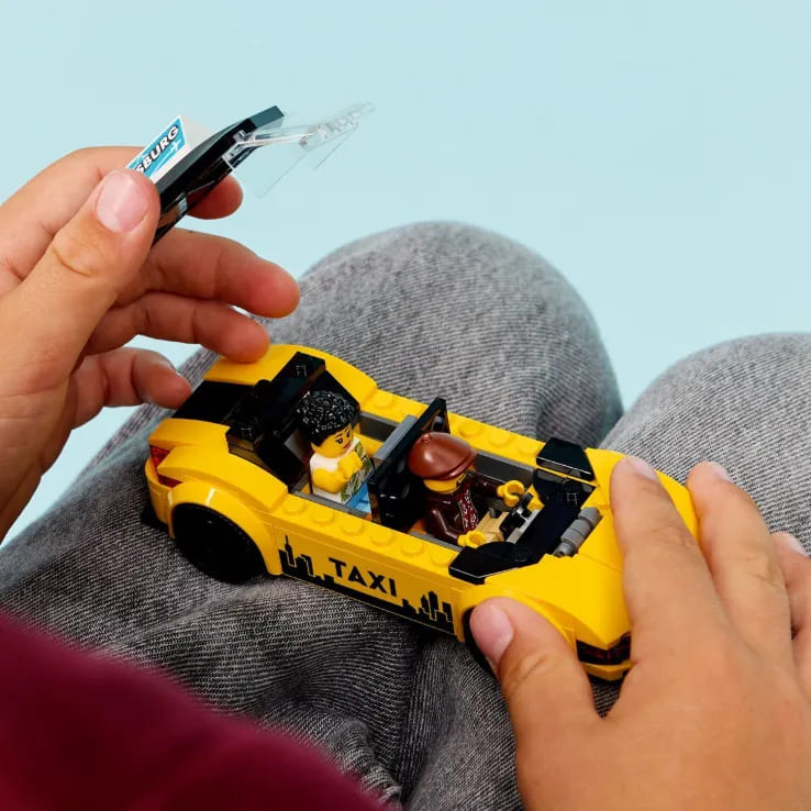 LEGO City Yellow Taxi (60487)