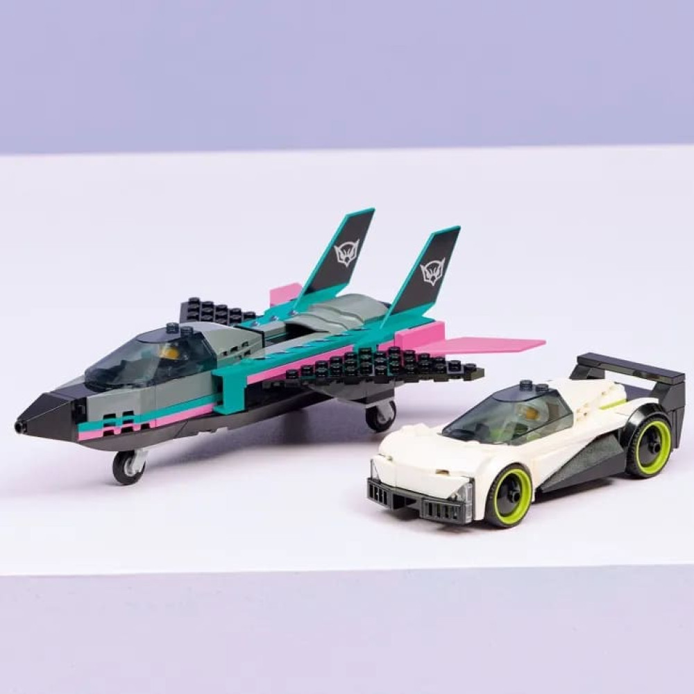 LEGO City Jet vs. Car (60489)