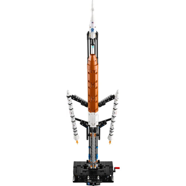 LEGO Technic Nasa Artemis Space Launch System Rocket (42221)