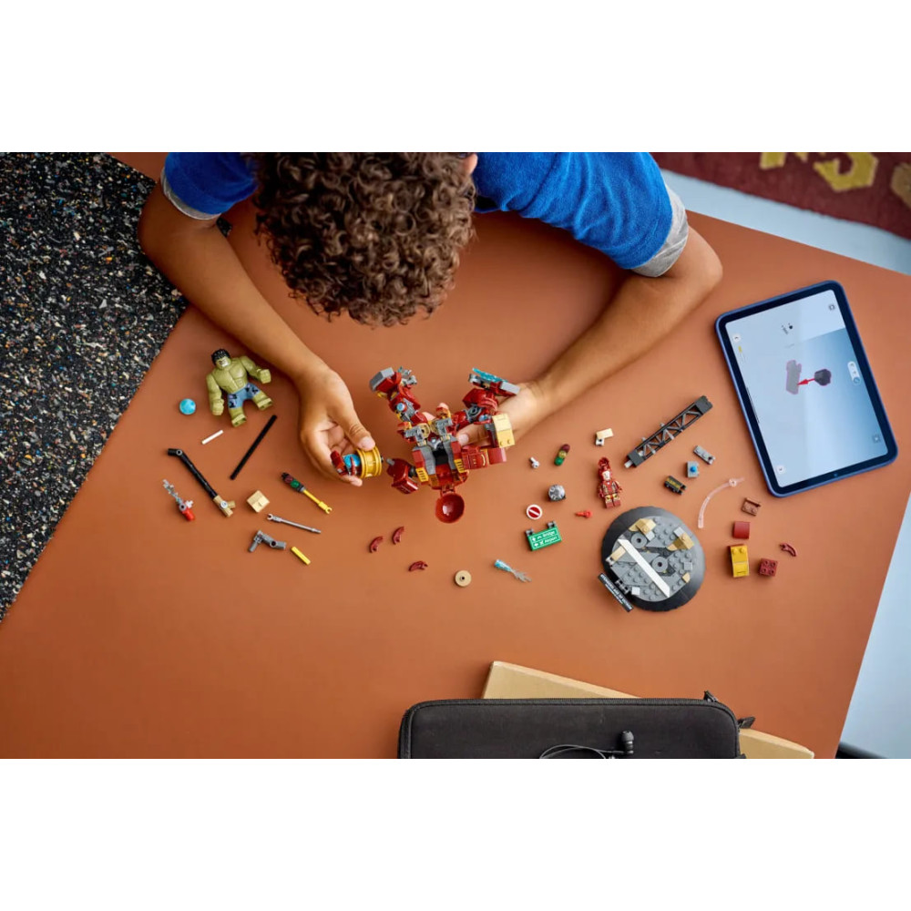 LEGO Super Heroes Epic Battle: Hulkbuster vs. The Hulk (76343)