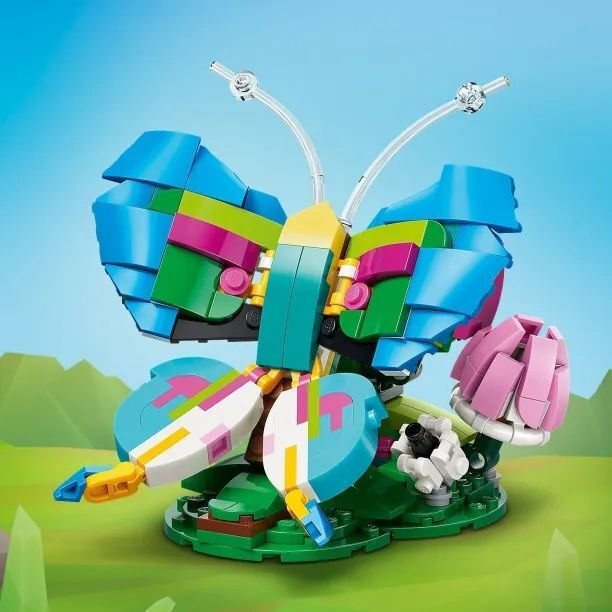 LEGO Creator 3in1 Wild Animals: Colorful Hummingbird (31384)