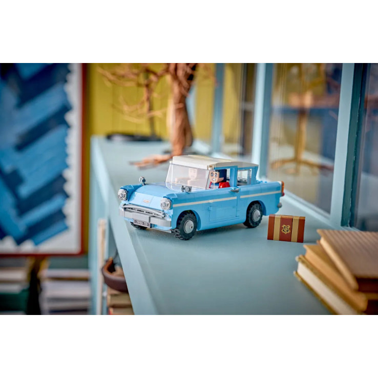 LEGO Harry Potter Enchanted Flying Ford Anglia (76470)