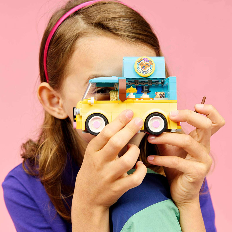 LEGO® Friends Pet Accesories Van (42678)