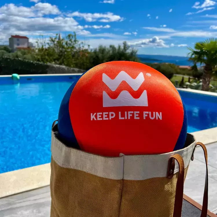 Waboba Deluxe Beach Ball 36cm