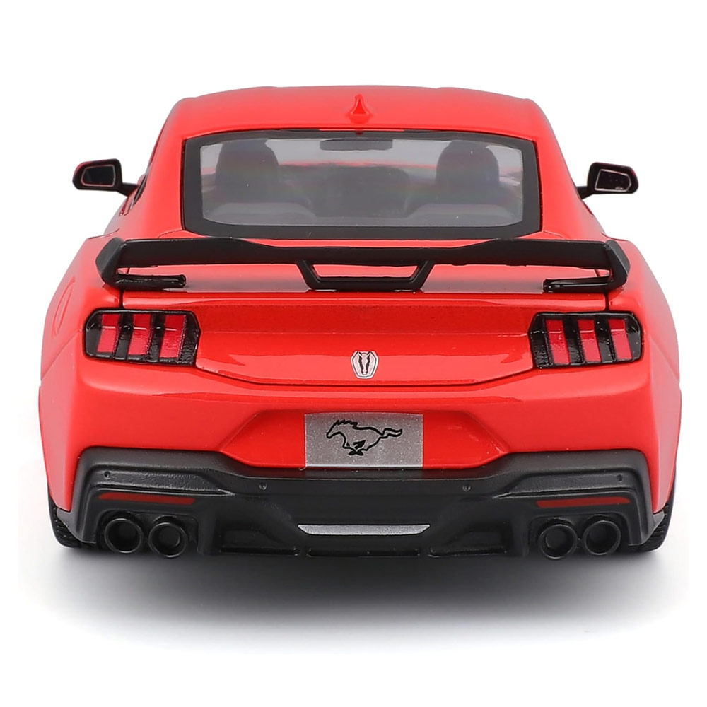 Maisto Ford Mustang® Dark Horse™ 2024 1/24